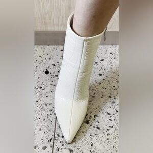 Schutz White Croc-Embossed Ankle Boots-size 8